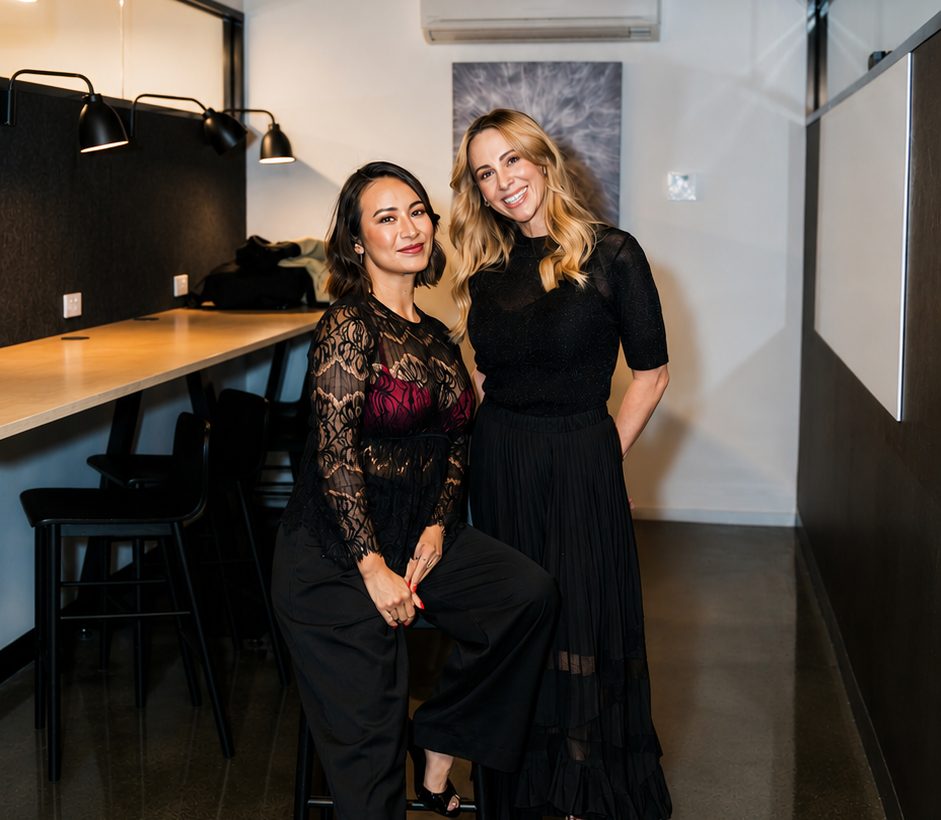 Linzie and Paige, founders of Hot Girls Use AI, at a workshop